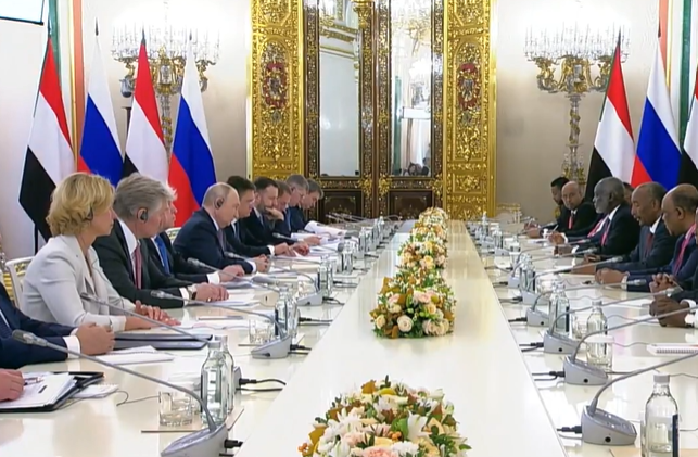 Putin and Al-Burhan Discuss Red Sea Free Economic Zone